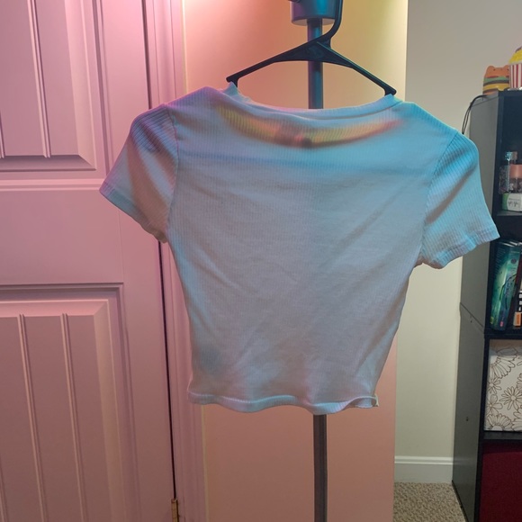 Cropped Shirt - Picture 3 of 5